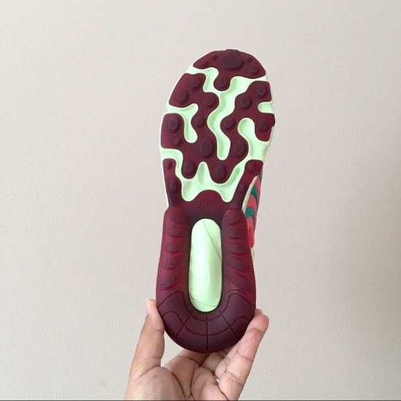 Nike Air Max 270 React ENG - Picture 8 of 8